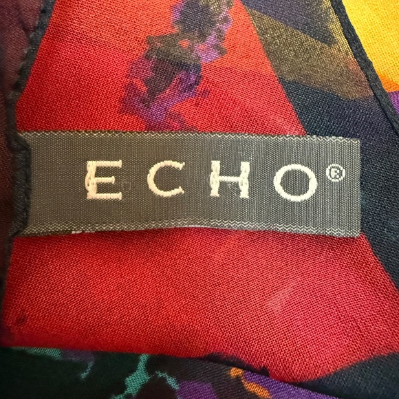 Echo Halloween Scarf – Made in Italy – Ghosts, Pumpkins, Black Cats & Witches - Picture 7 of 9